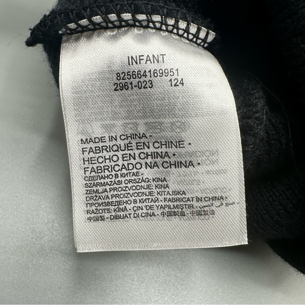 Nike Beanie Hat and Mittens 2 Piece Infant Toddler Baby Set Size 12/24M Black - Picture 3 of 7